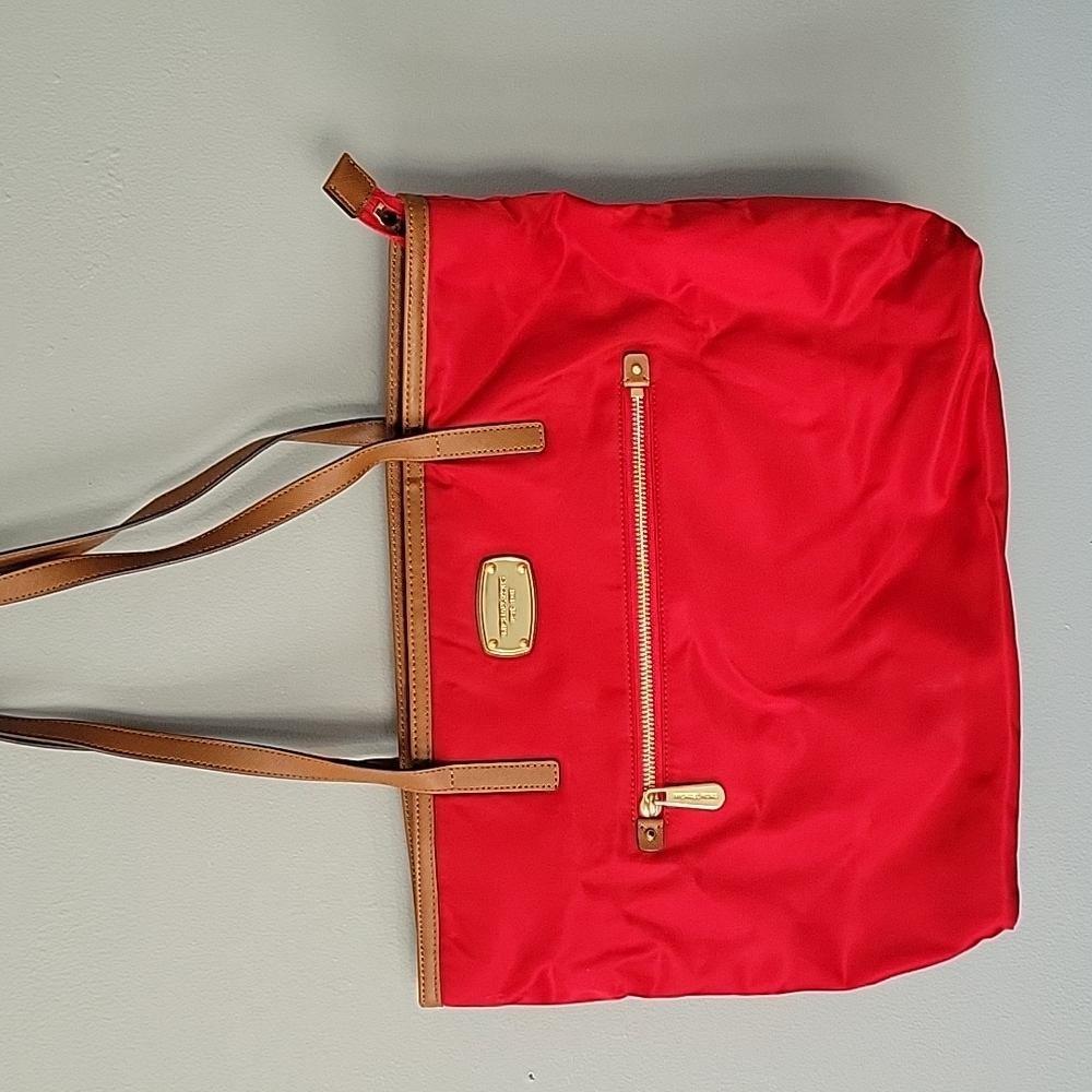Michael kors tote